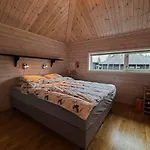 At Birkebeiner Trail In Out, 8 Beds, 2 Bathrooms & Wifi
