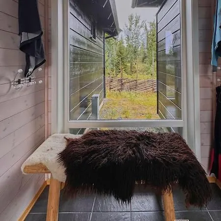 At Birkebeiner Trail In Out, 8 Beds, 2 Bathrooms & Wifi *