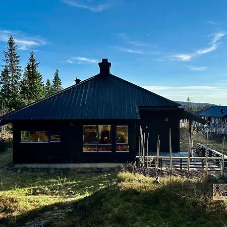 At Birkebeiner Trail In Out, 8 Beds, 2 Bathrooms & Wifi Ferienhaus Sjusjoen