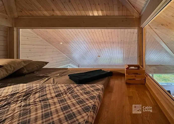 At Birkebeiner Trail In Out, 8 Beds, 2 Bathrooms & Wifi * Sjusjoen